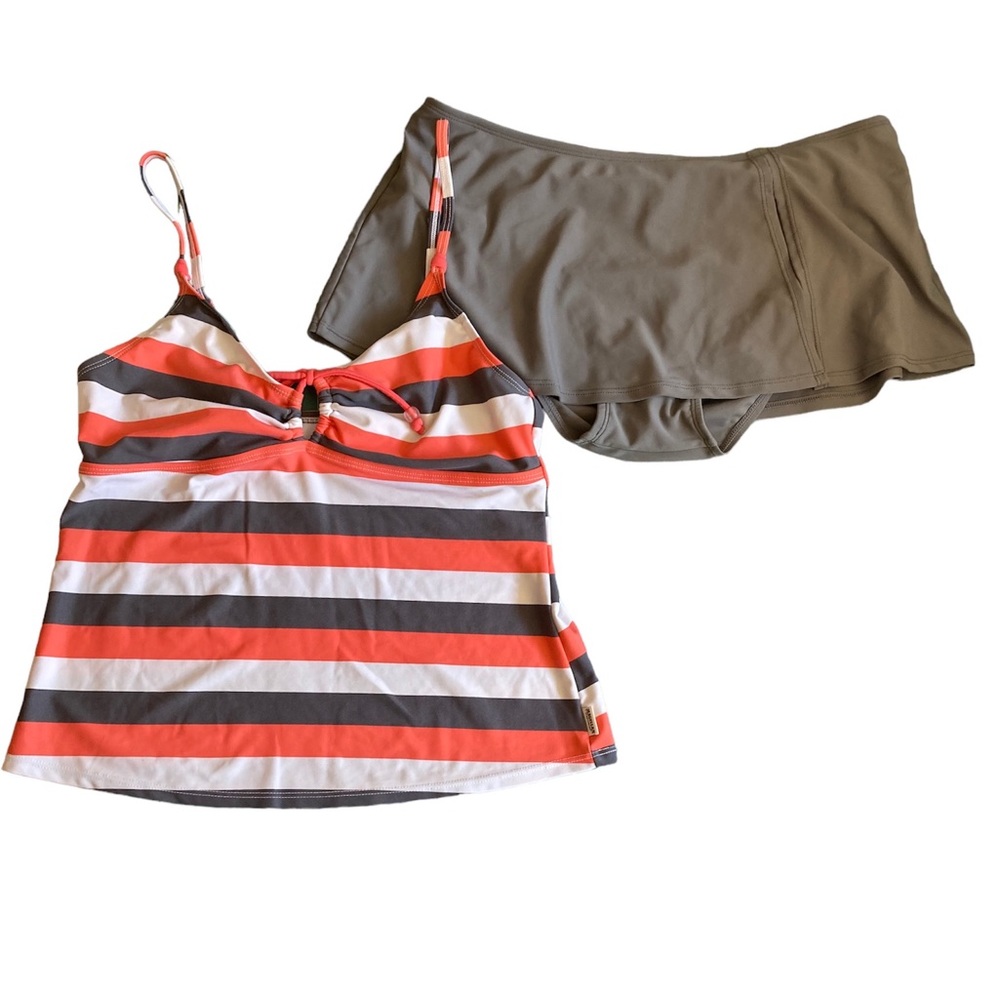Magellan Women’s Tankini w/ Striped Top (Size 8-10) & Skirt Bottom (Size 12-14)